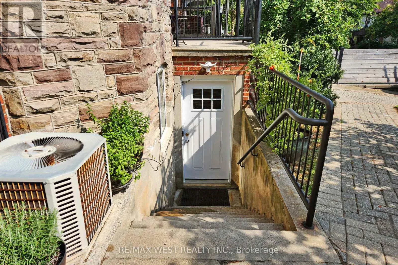52 HEYDON PARK ROAD