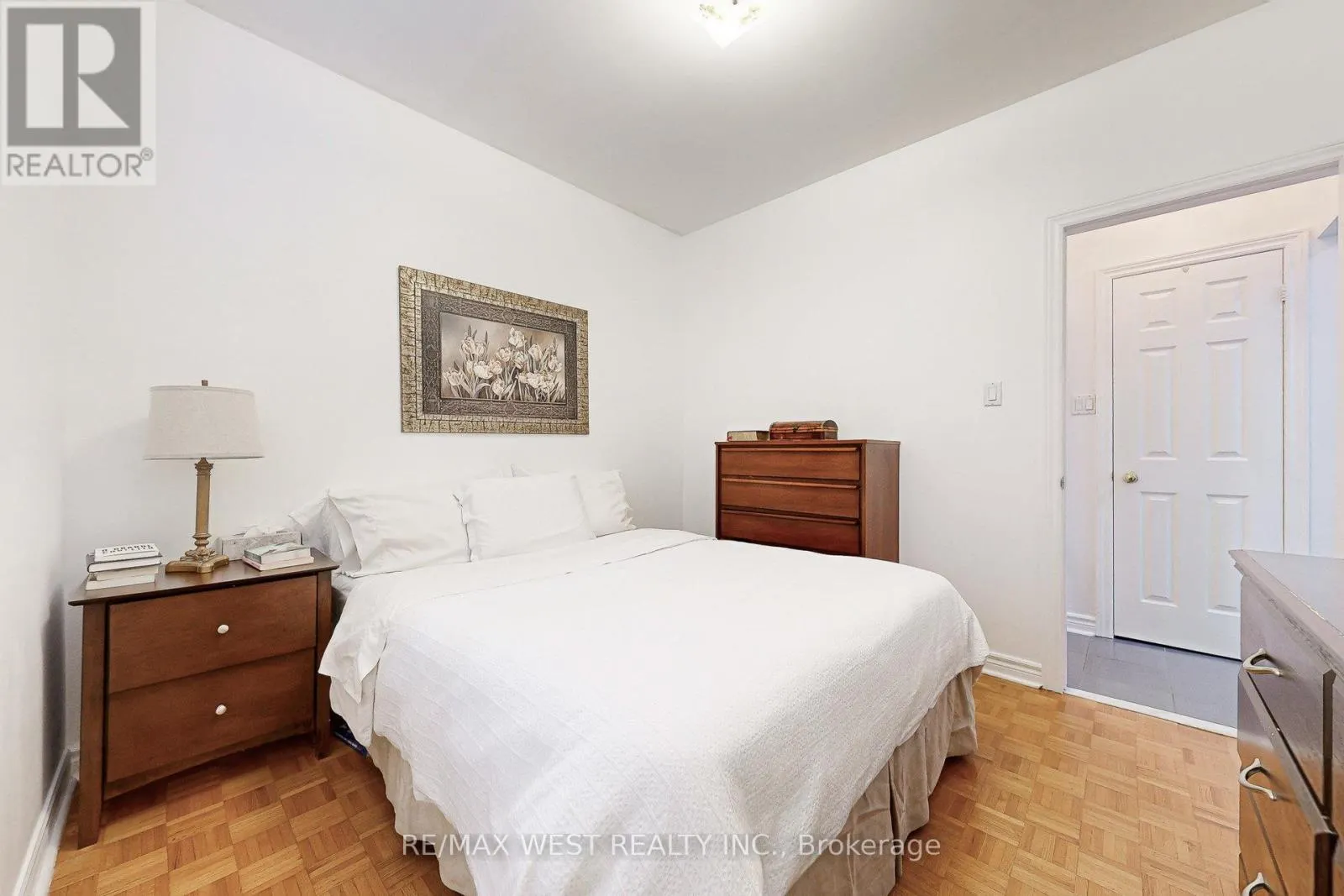 52 HEYDON PARK ROAD