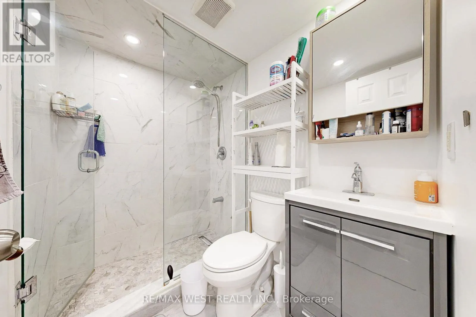 52 HEYDON PARK ROAD