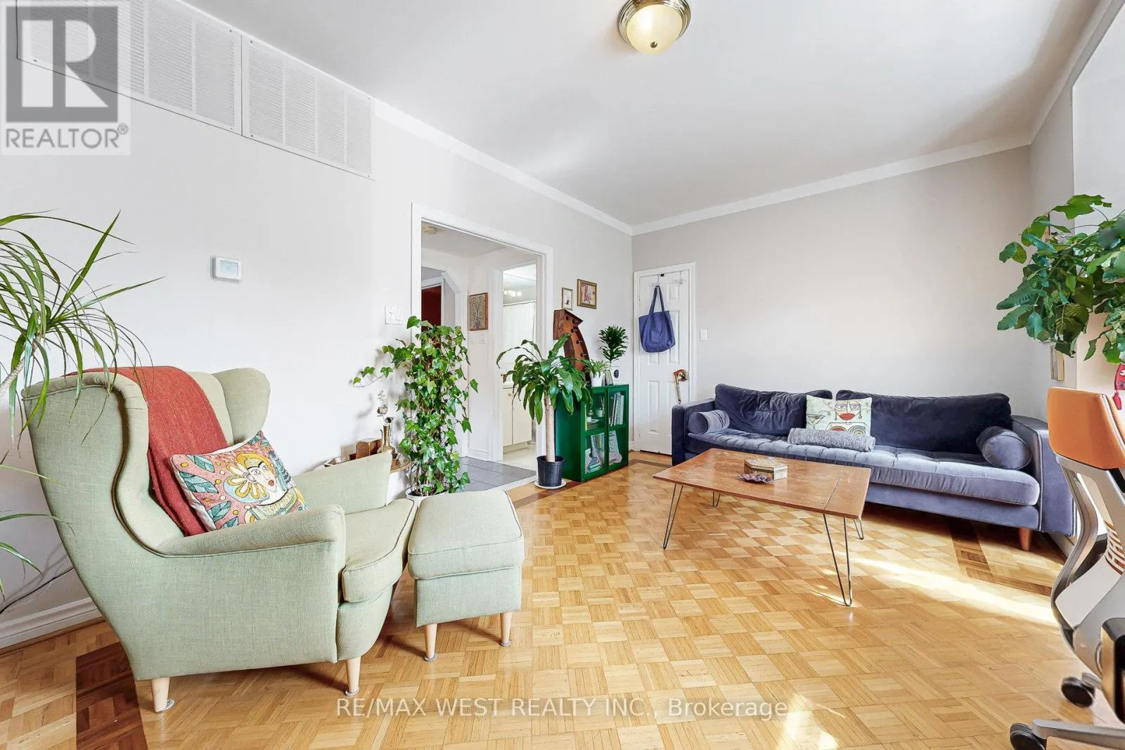 52 HEYDON PARK ROAD