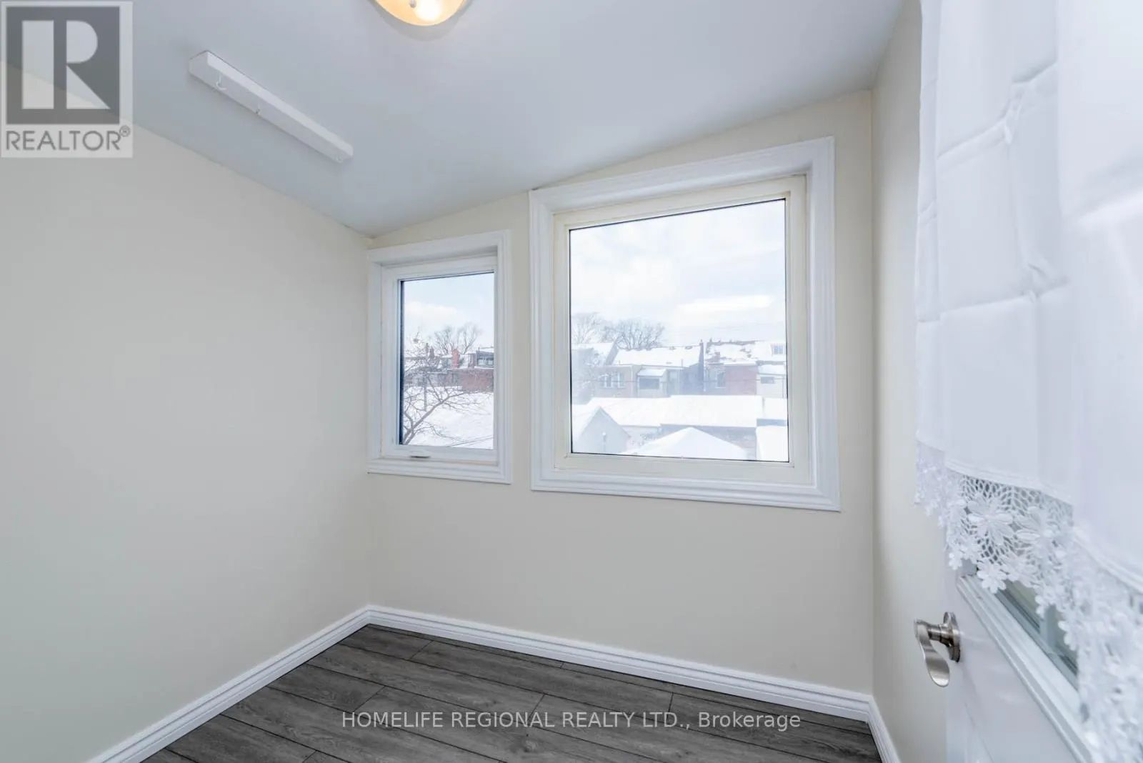 200 ROXTON ROAD