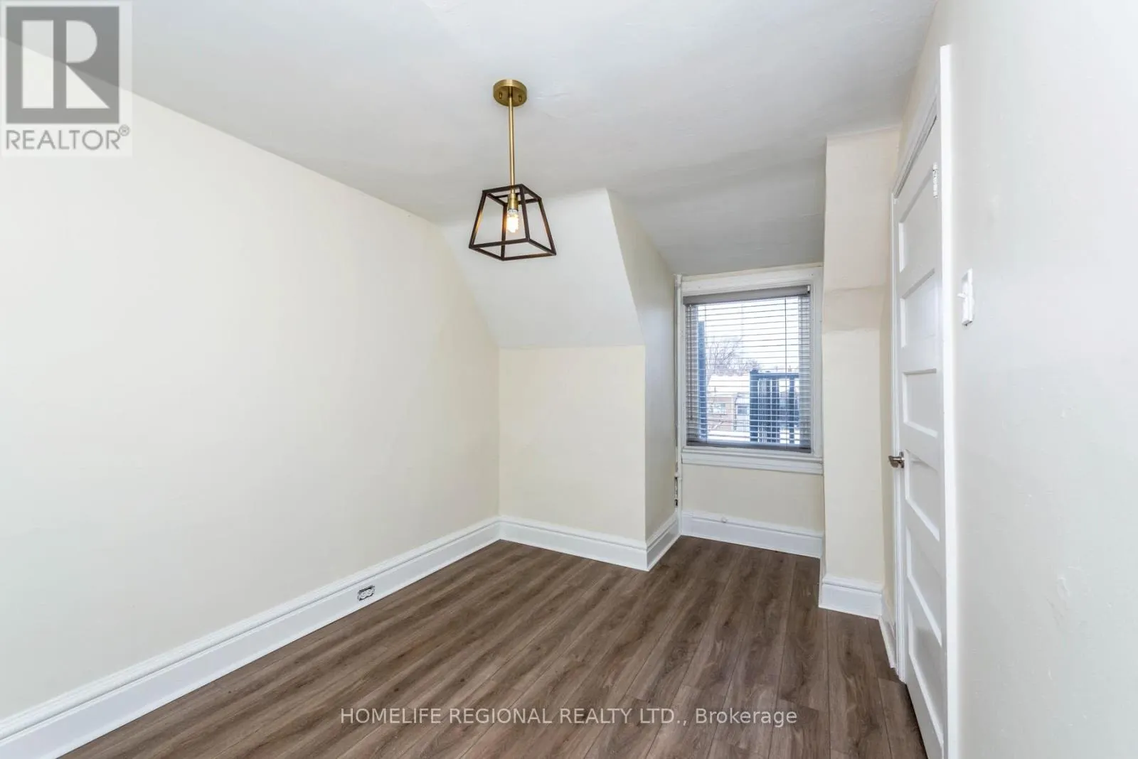 200 ROXTON ROAD