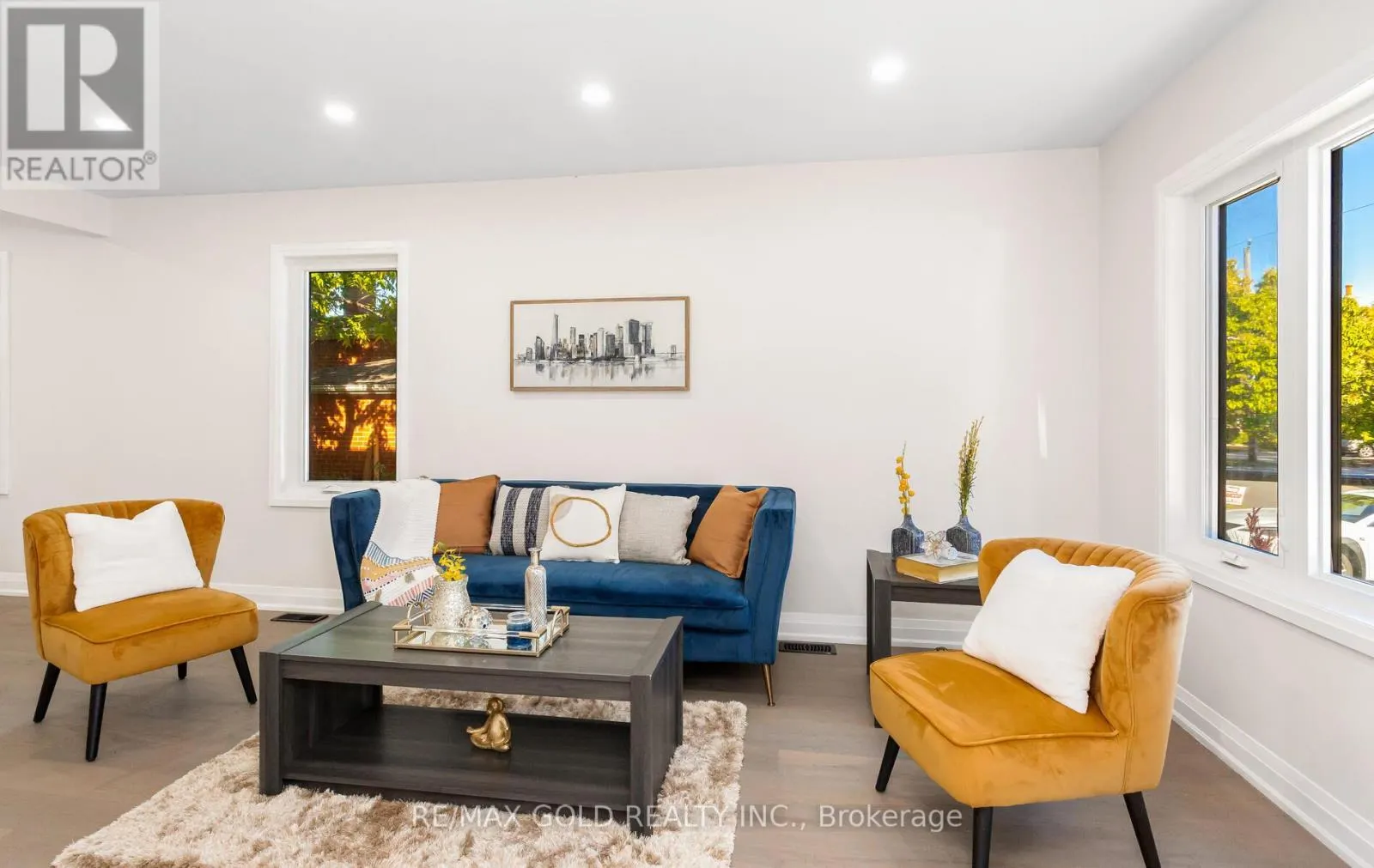 316 ELLERSLIE AVENUE
