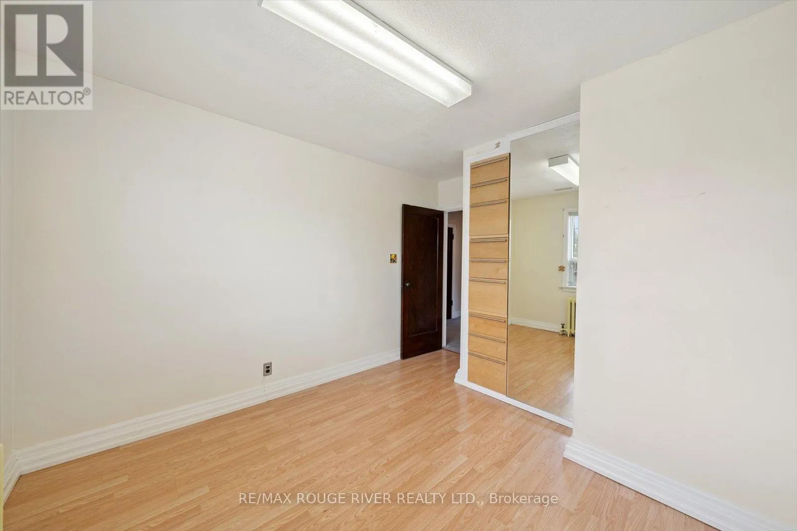 424 OAKWOOD AVENUE
