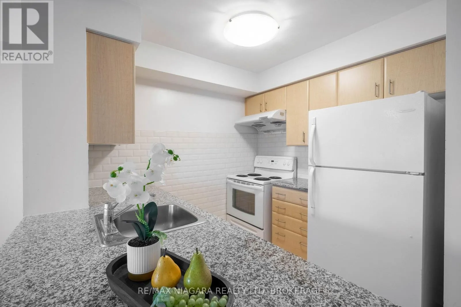 1116 - 31 BALES AVENUE, #1116