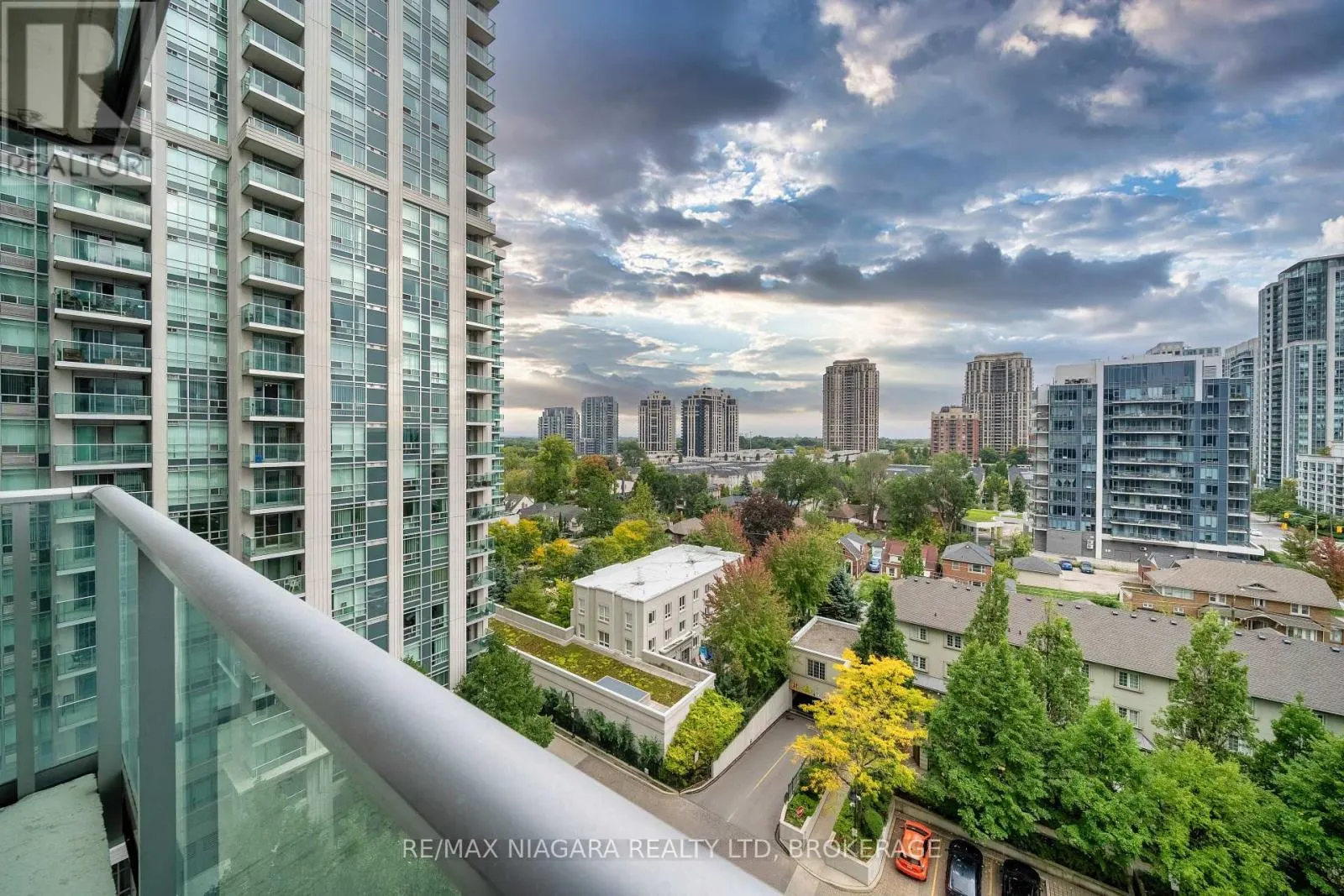 1116 - 31 BALES AVENUE, #1116