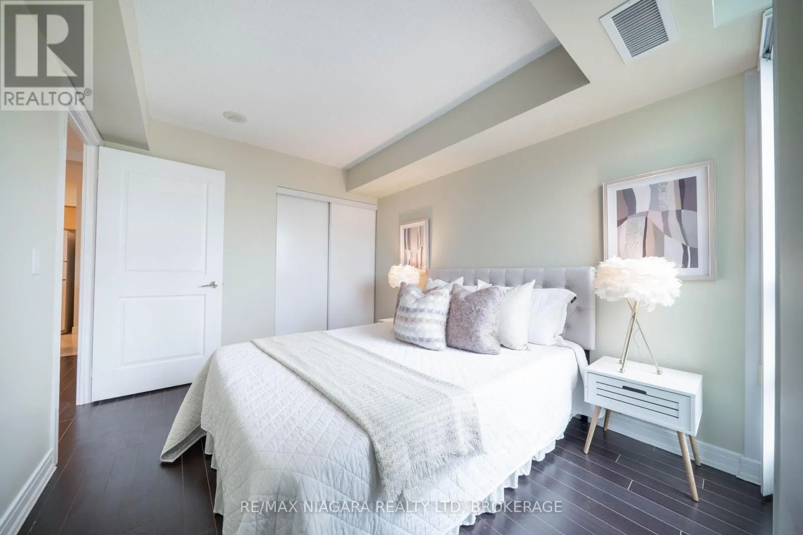 1116 - 31 BALES AVENUE, #1116