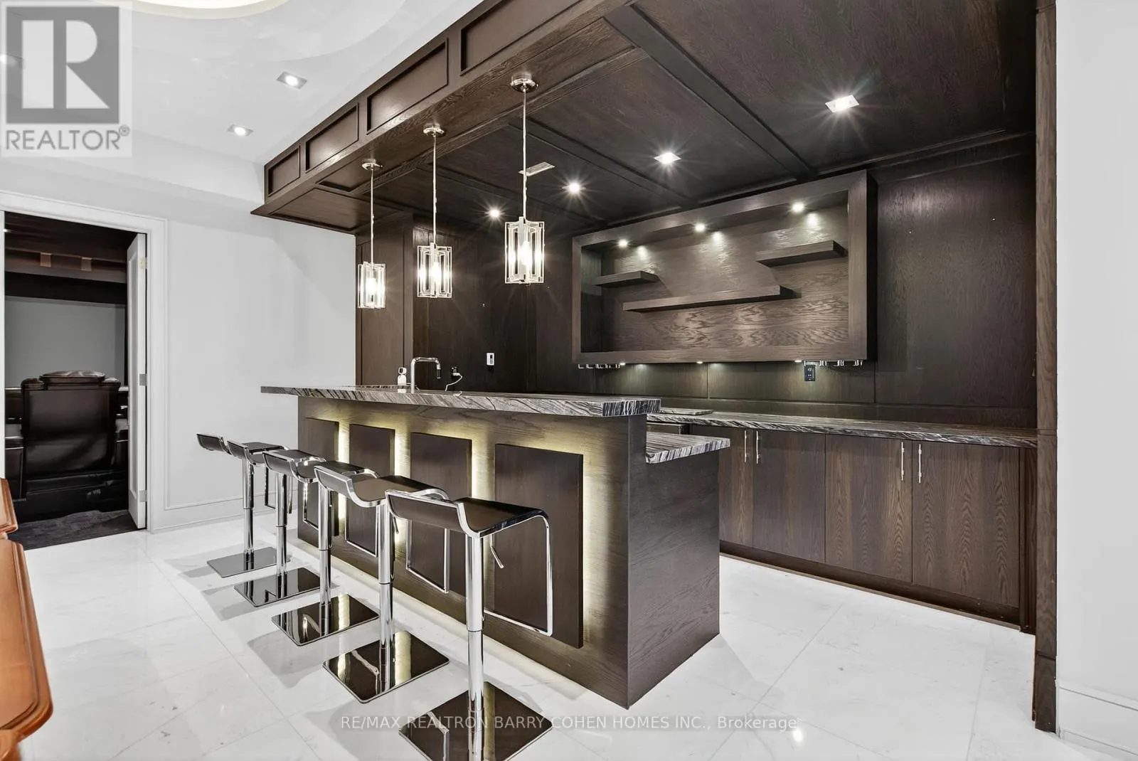 29 JUNEWOOD CRESCENT