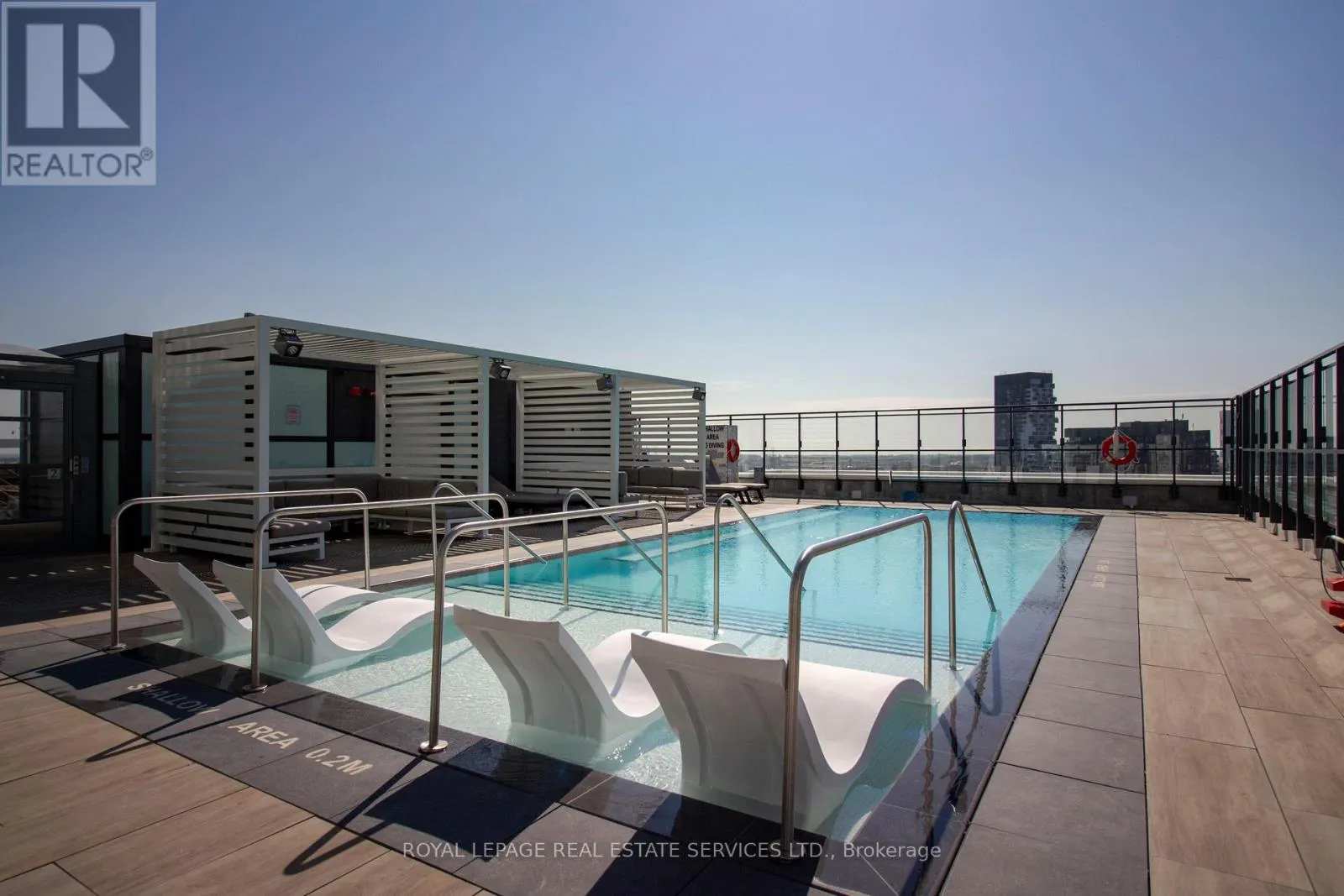 1207 - 5 DEFRIES STREET