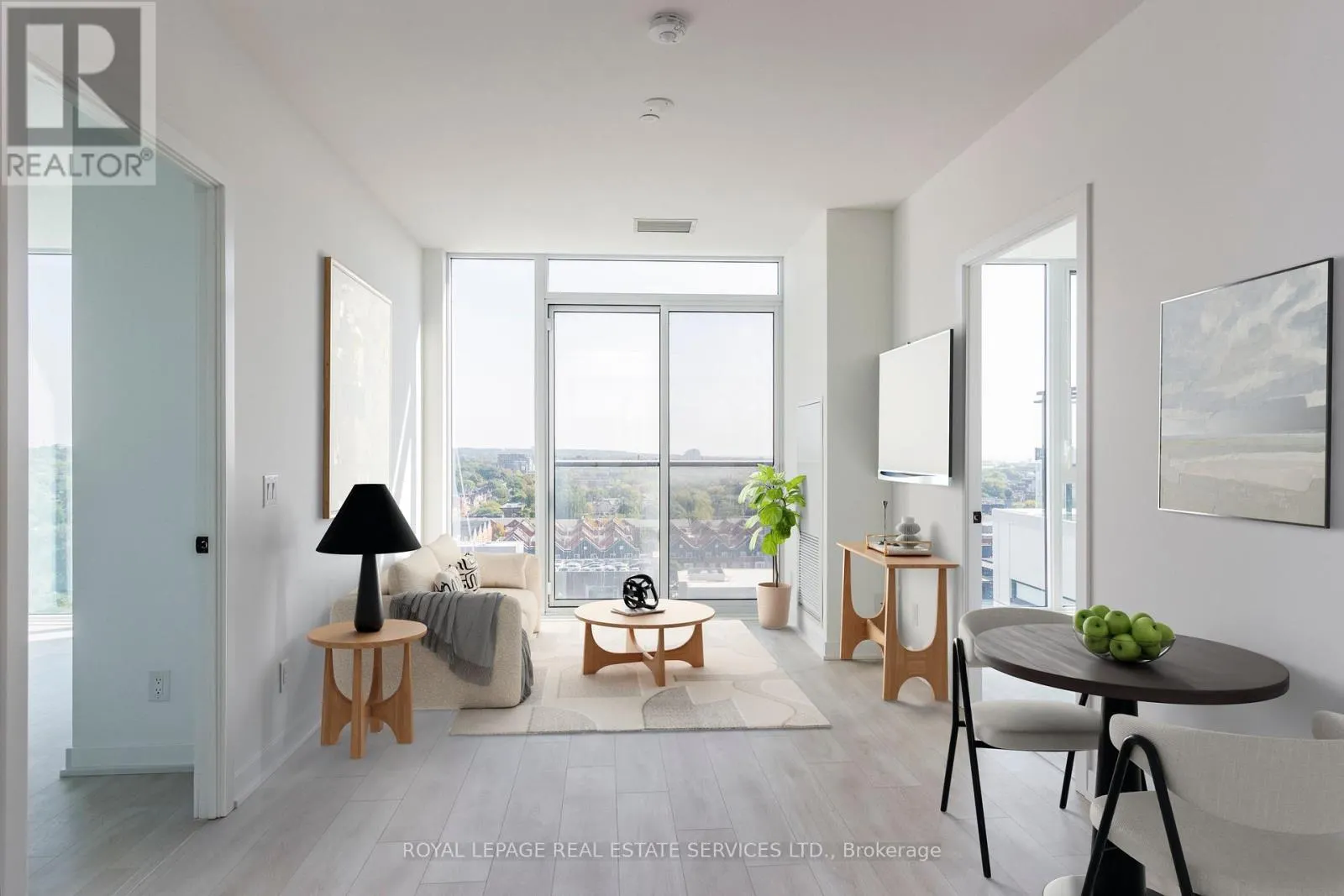 1207 - 5 DEFRIES STREET