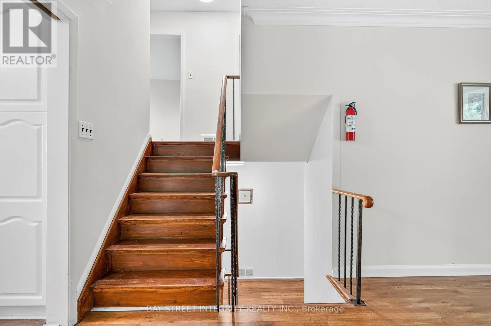 44 BOWERBANK DRIVE