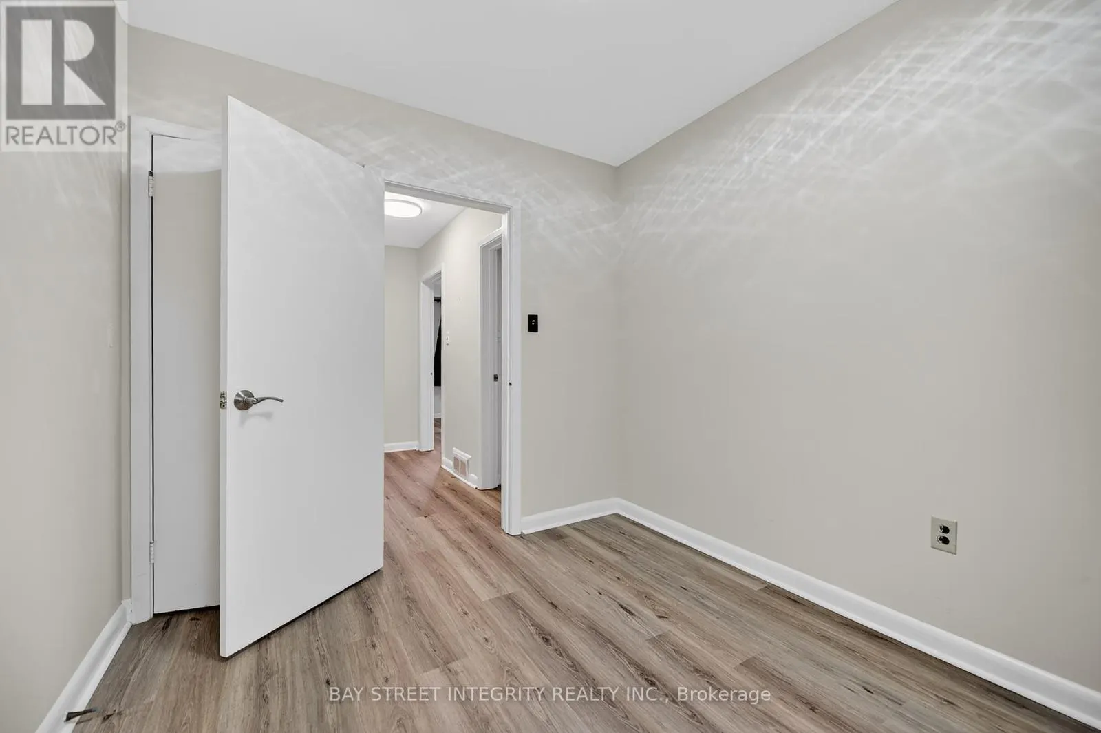 44 BOWERBANK DRIVE