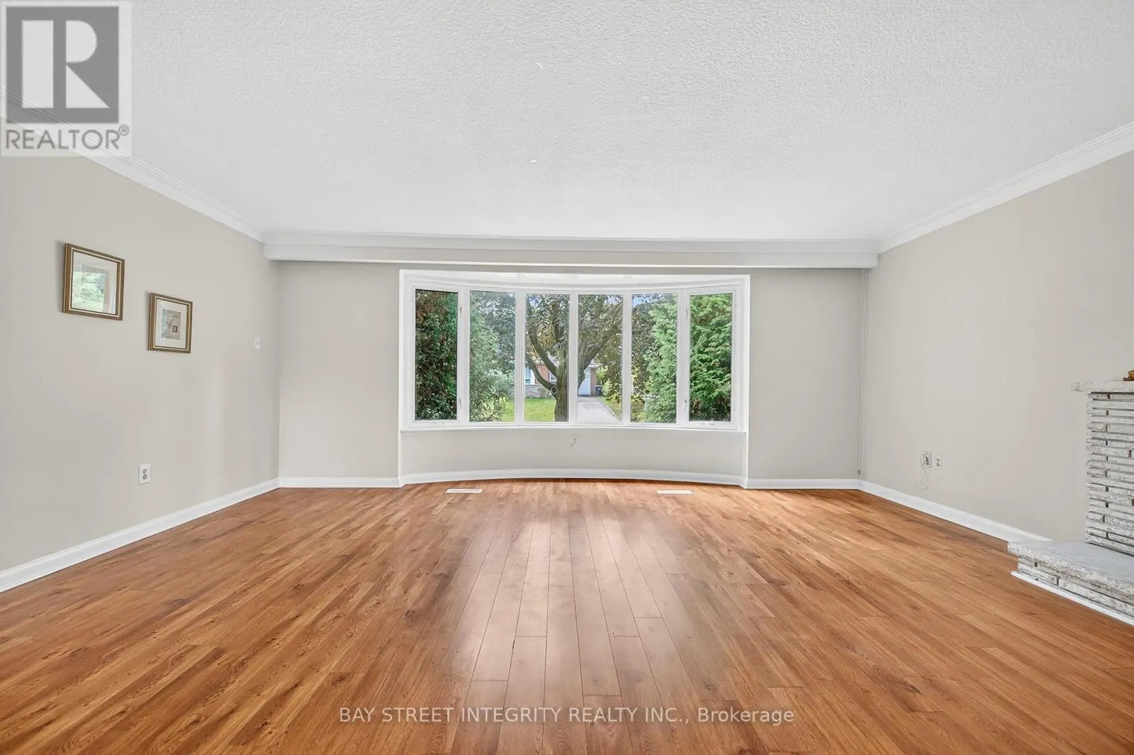 44 BOWERBANK DRIVE