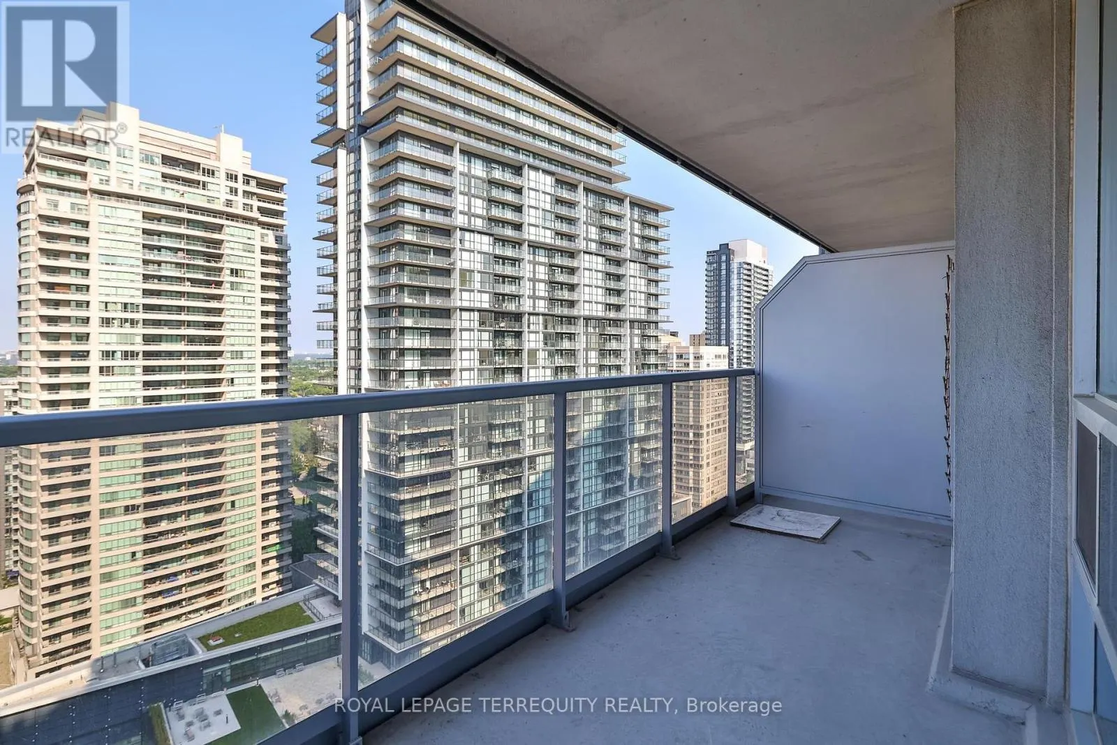 2706 - 4968 YONGE STREET