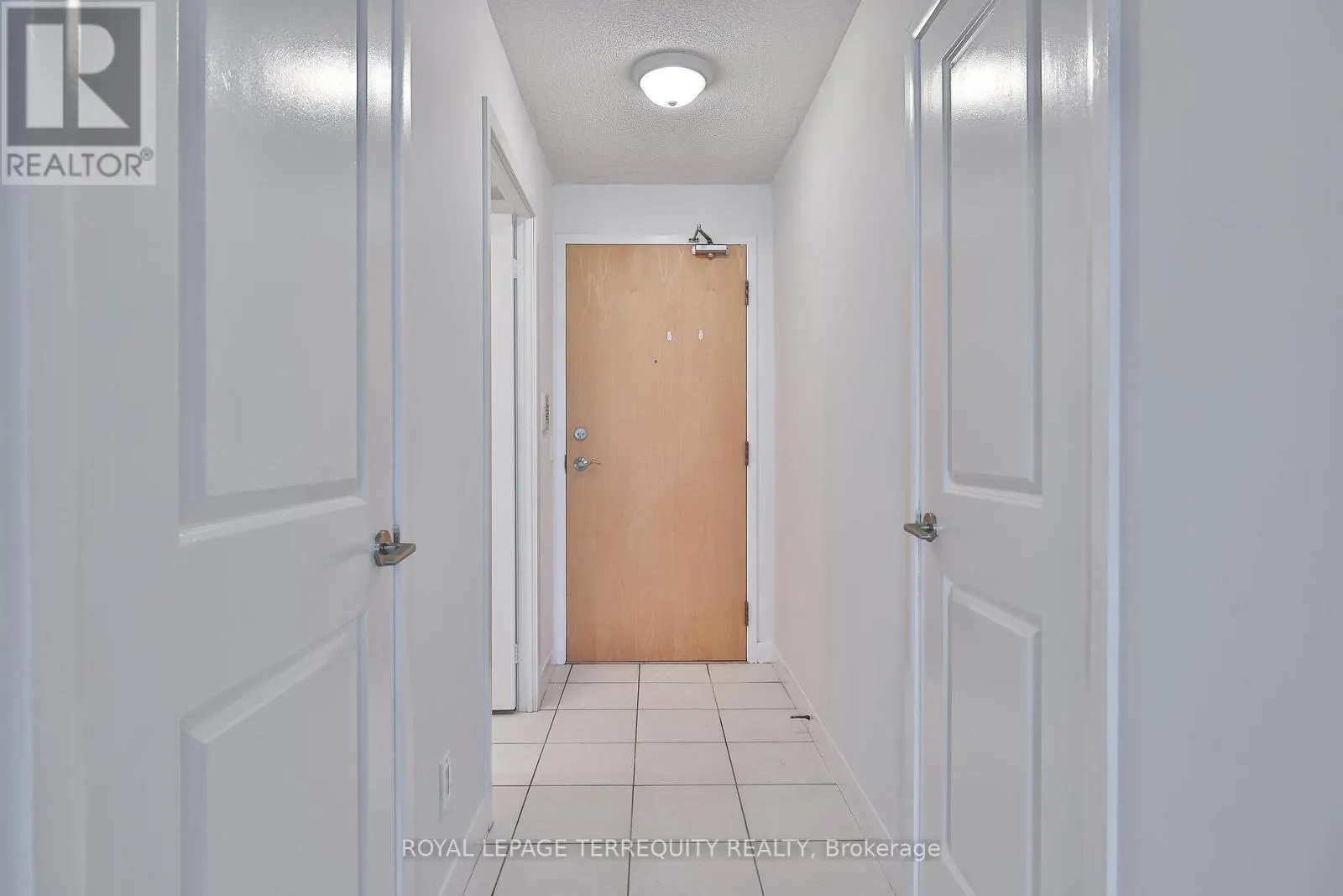 2706 - 4968 YONGE STREET