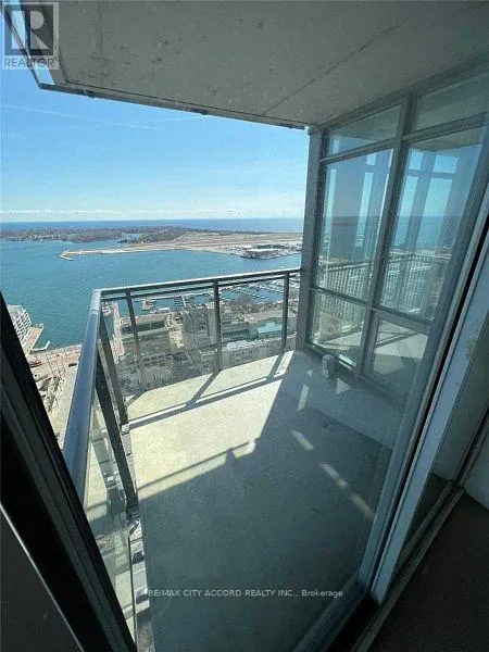 3810 - 11 BRUNEL COURT