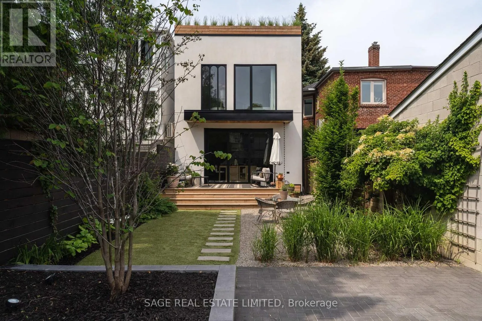 239 BORDEN STREET