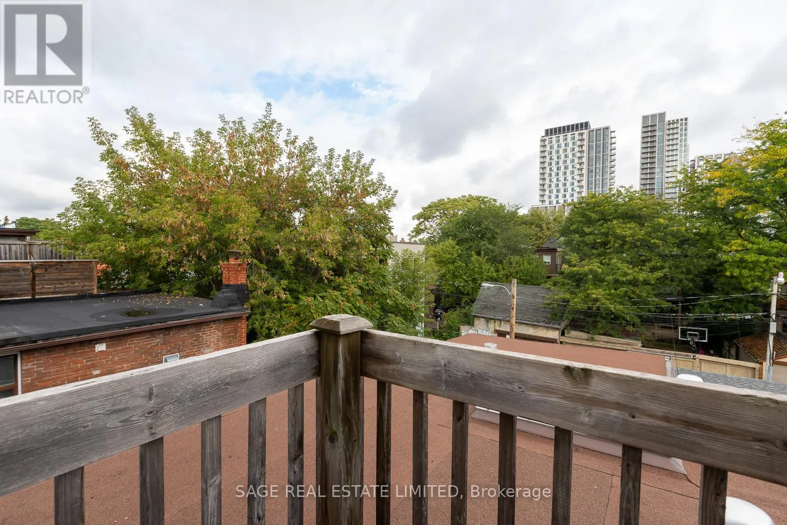 UPPER - 685 EUCLID AVENUE