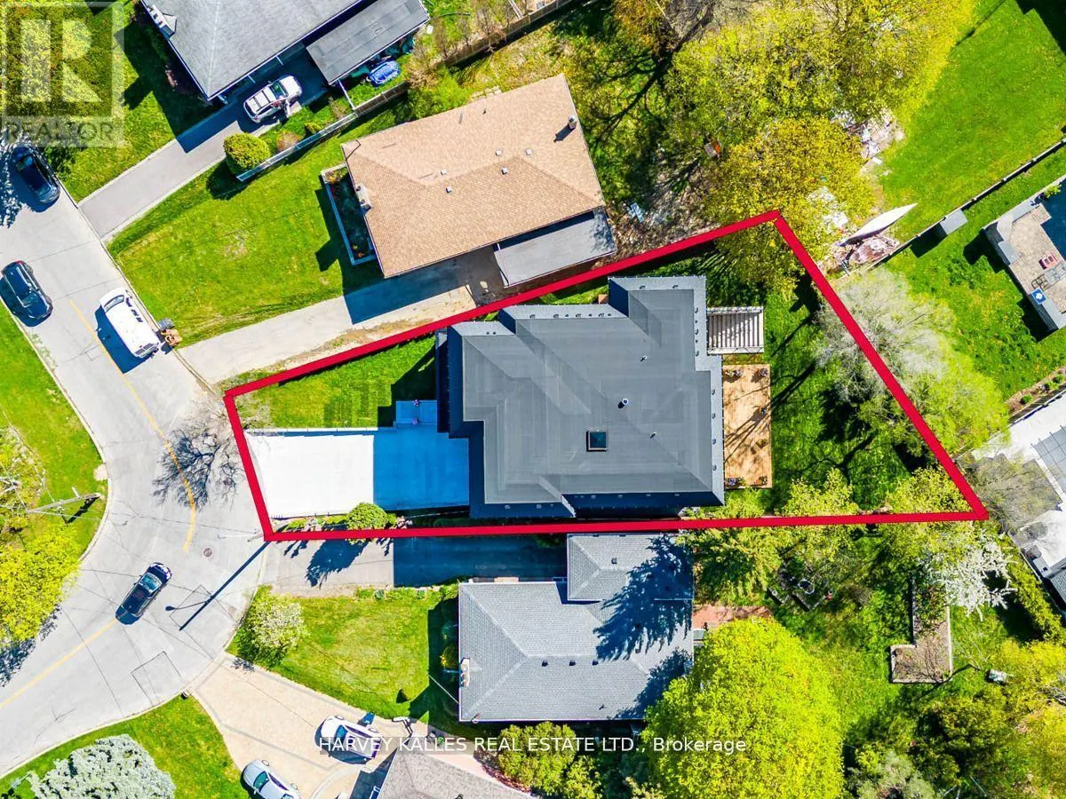 150 HOLCOLM ROAD