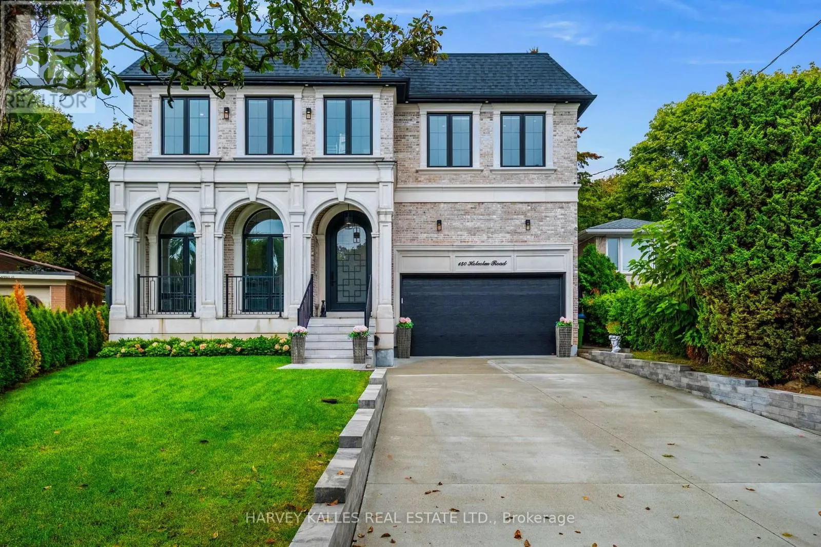 150 HOLCOLM ROAD