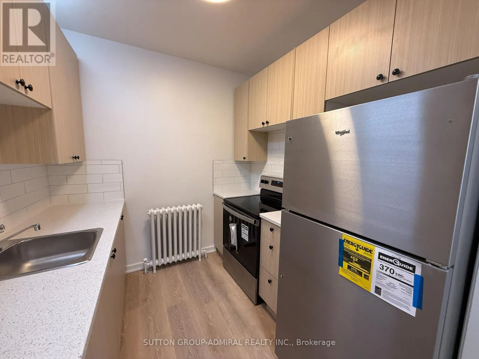 202 - 5175 YONGE STREET