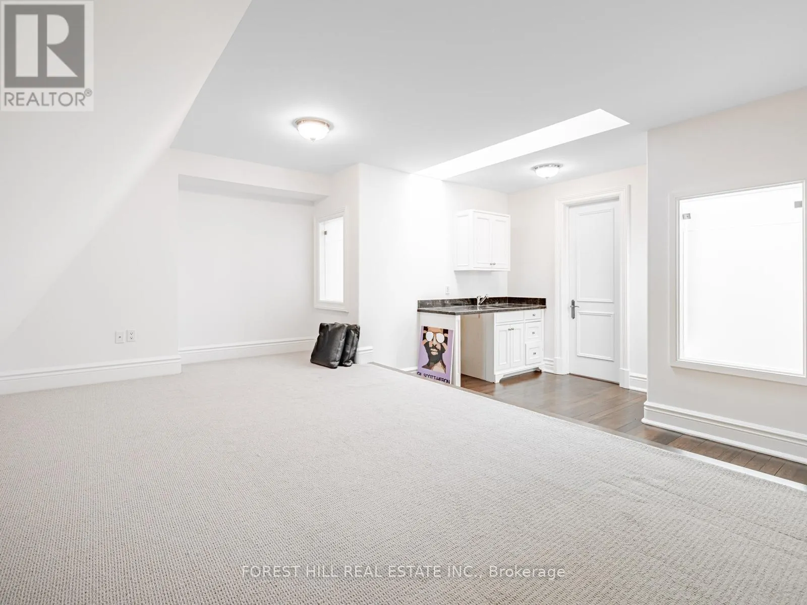 56 LONSDALE ROAD