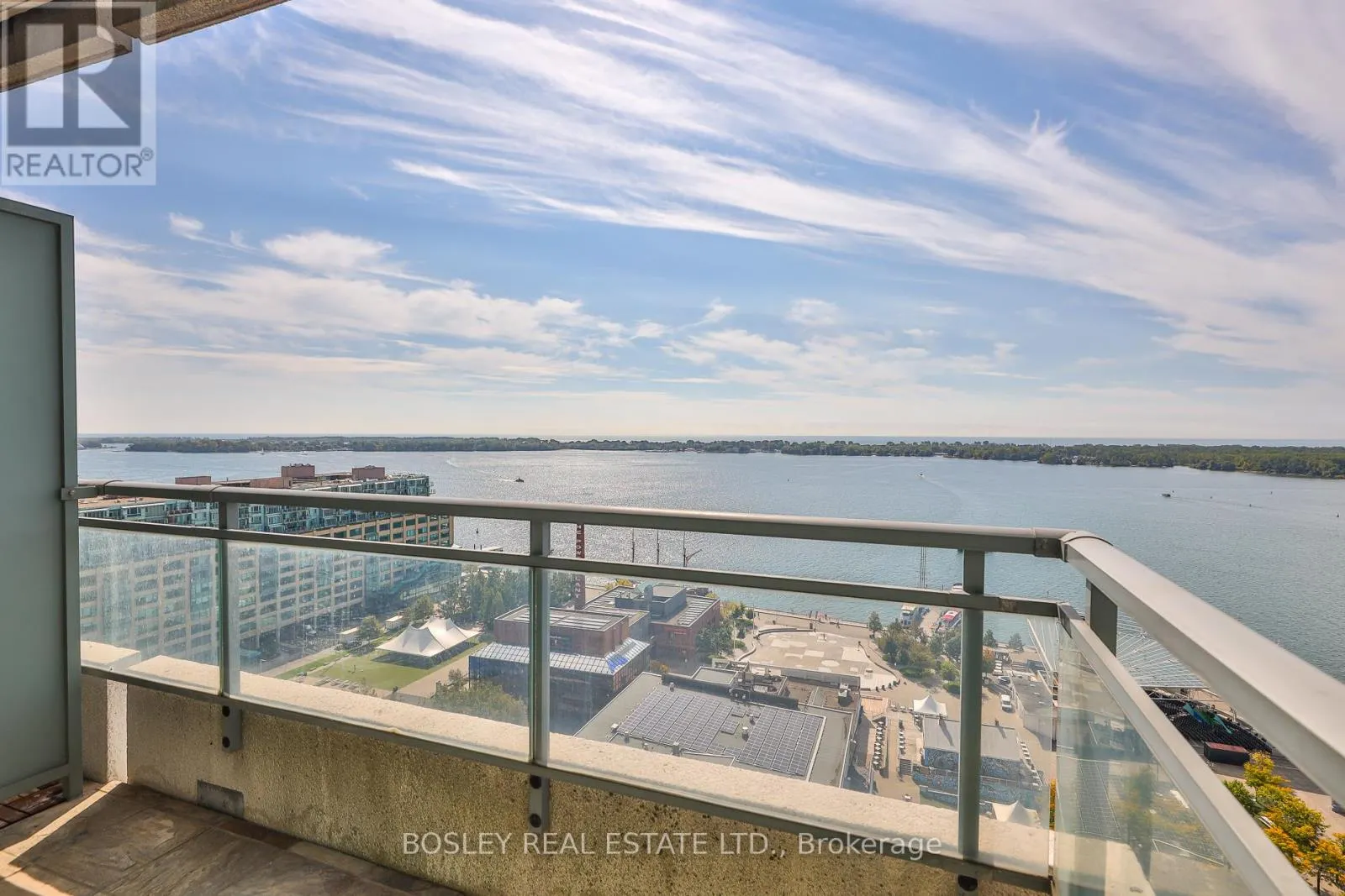 2508 - 228 QUEENS QUAY W