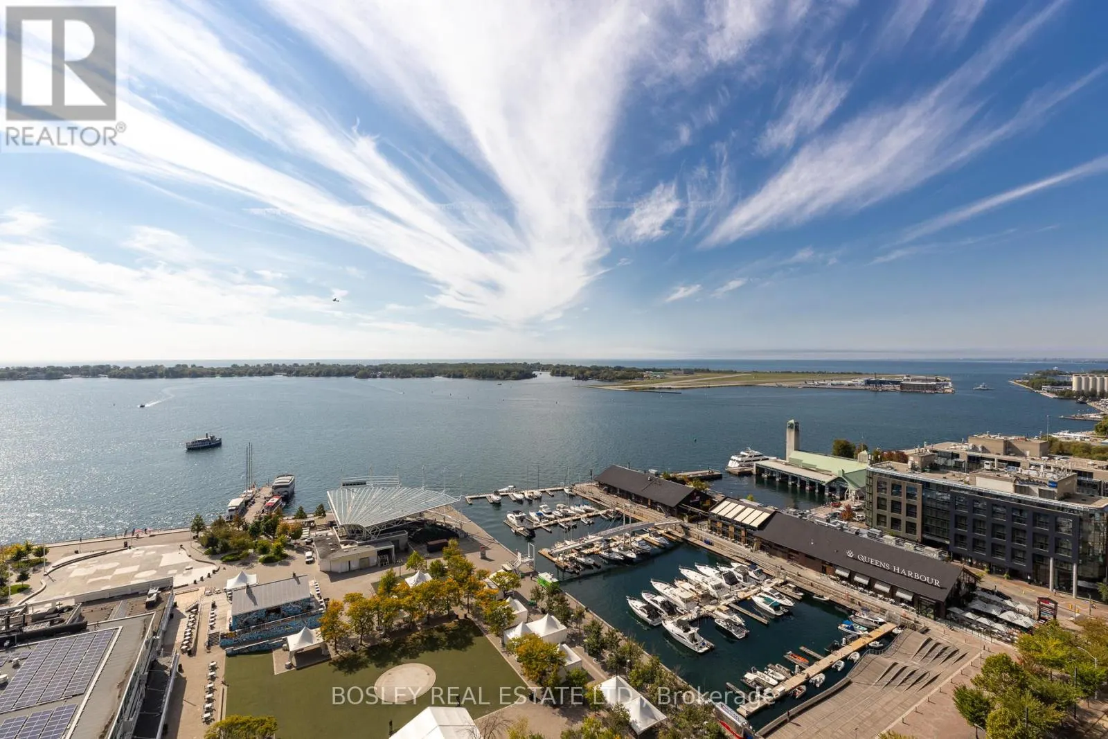 2508 - 228 QUEENS QUAY W