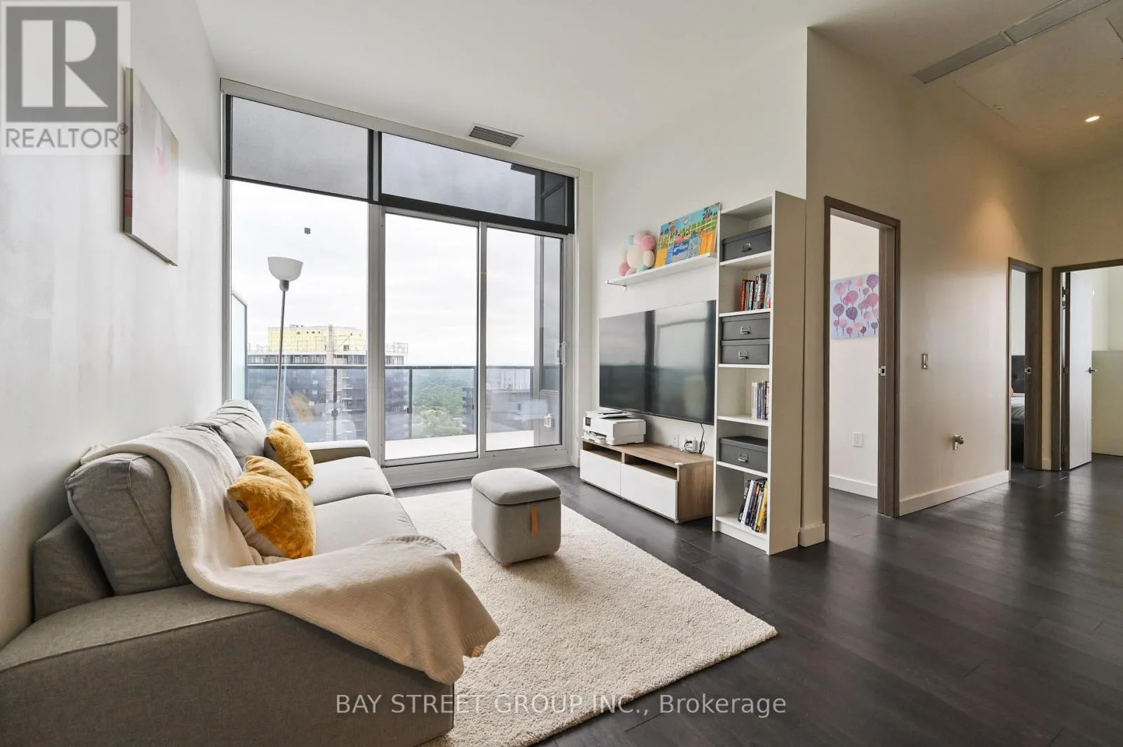 3808 - 85 MCMAHON DRIVE