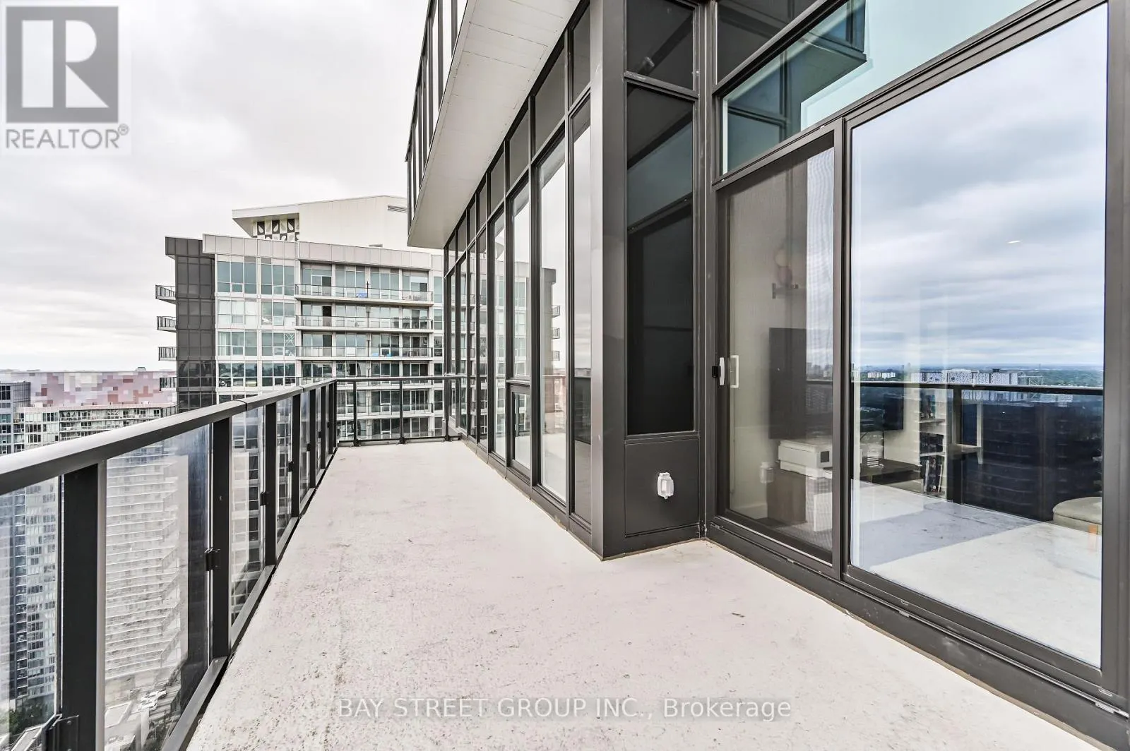 3808 - 85 MCMAHON DRIVE
