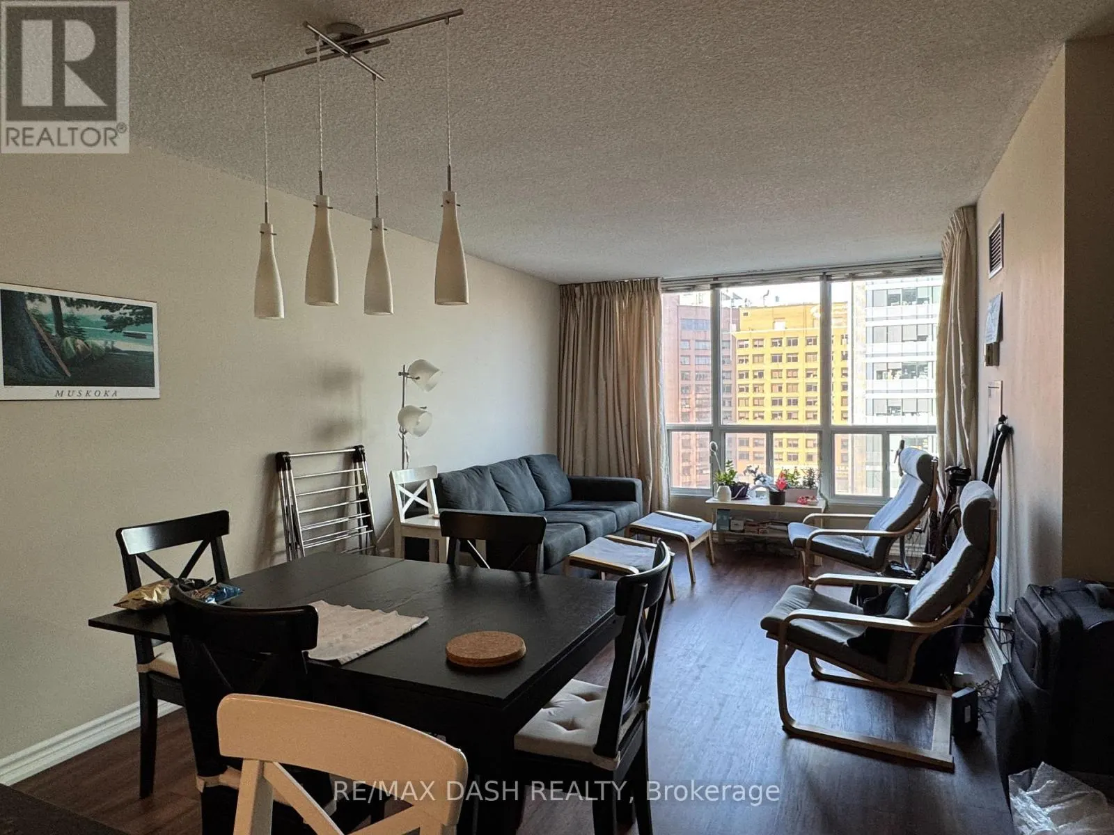 1709 - 750 BAY STREET