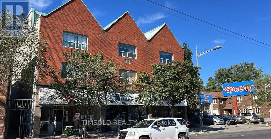 303 - 666 SAINT CLAIR AVENUE W