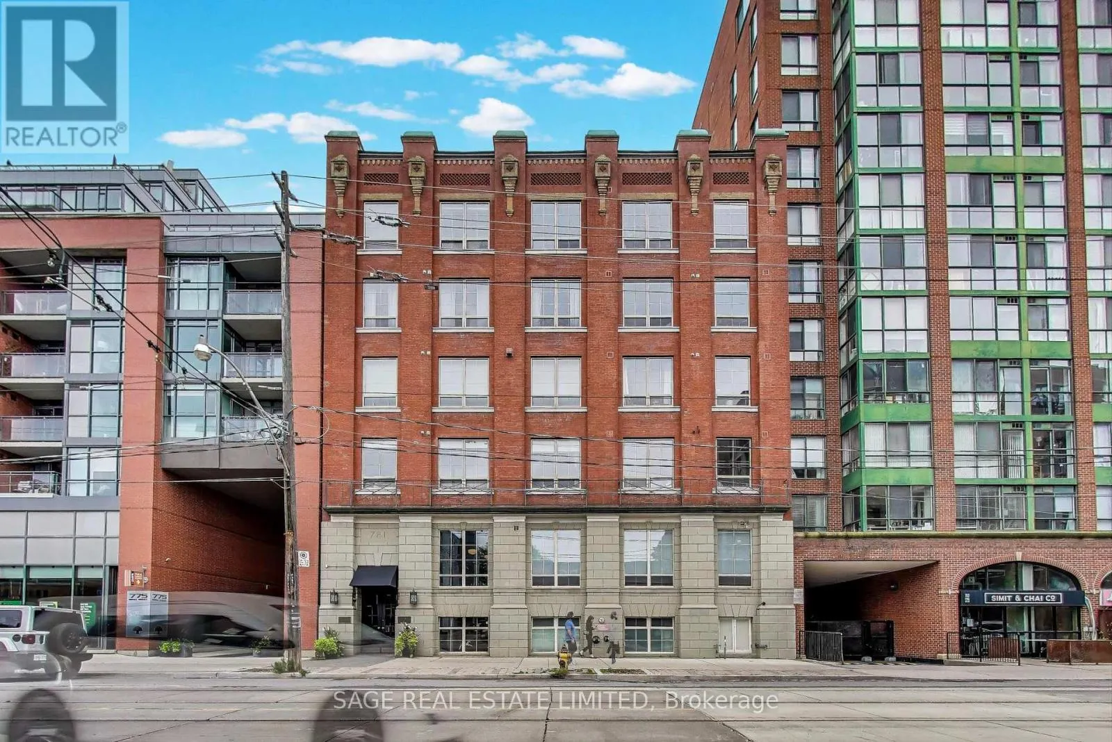 403 - 781 KING STREET W