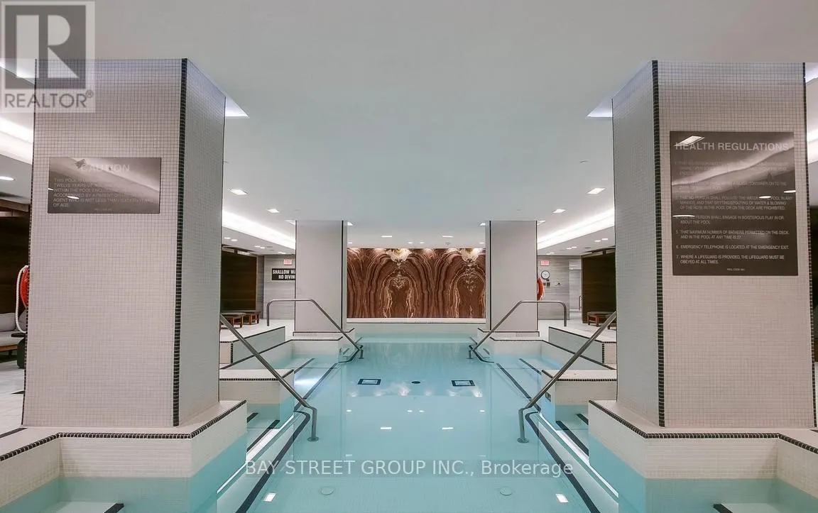 341 - 39 QUEENS QUAY E