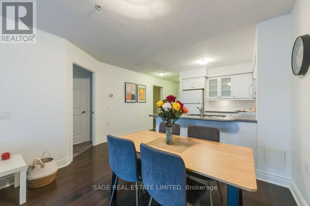 307 - 12 REAN DRIVE