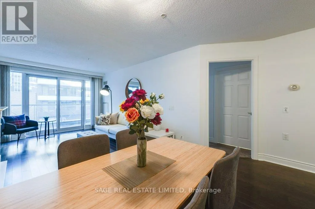 307 - 12 REAN DRIVE