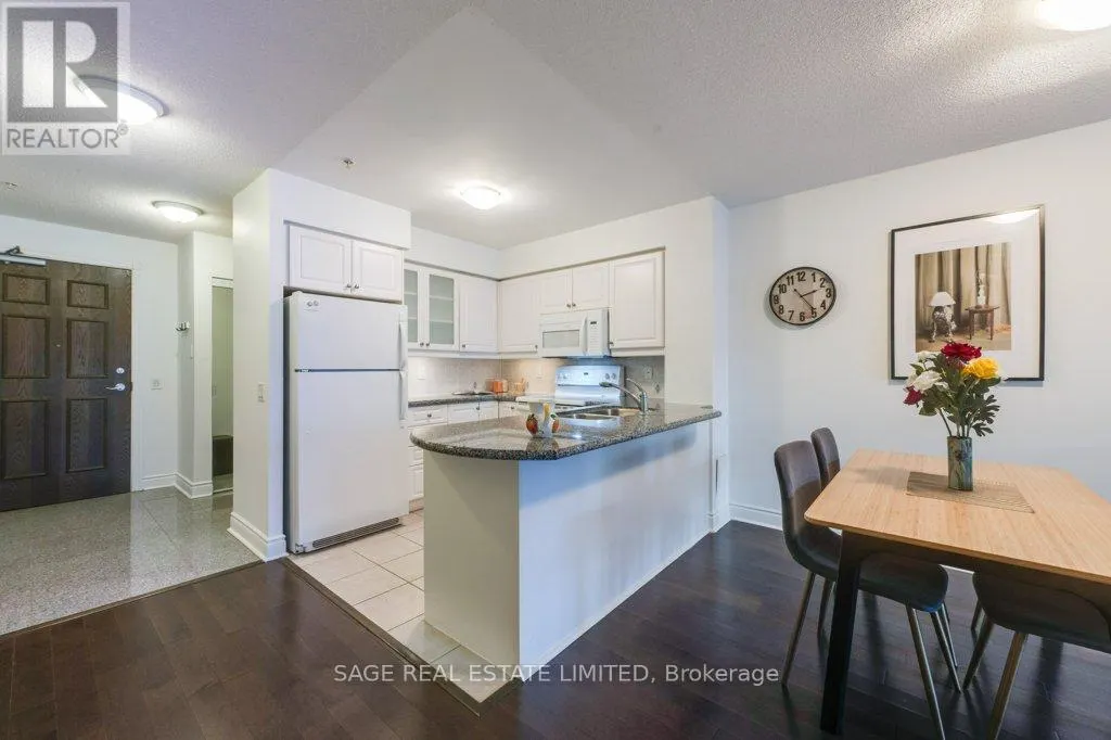 307 - 12 REAN DRIVE