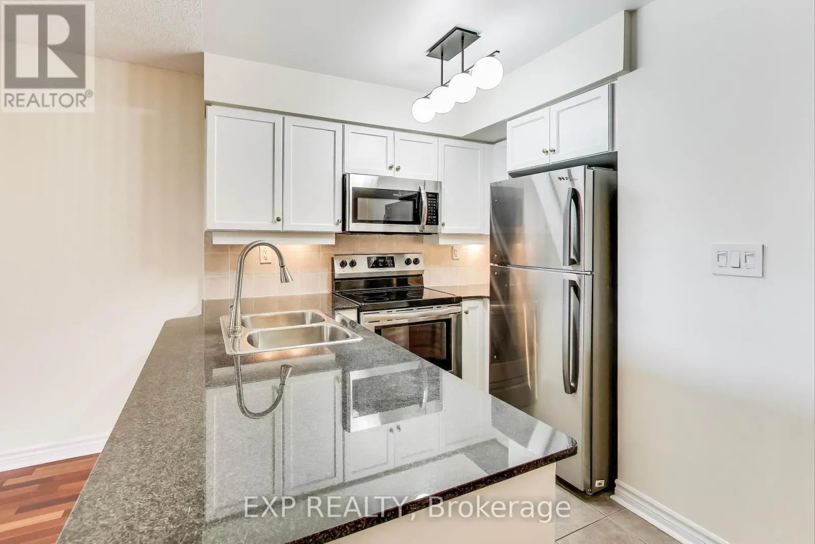 510 - 19 BARBERRY PLACE