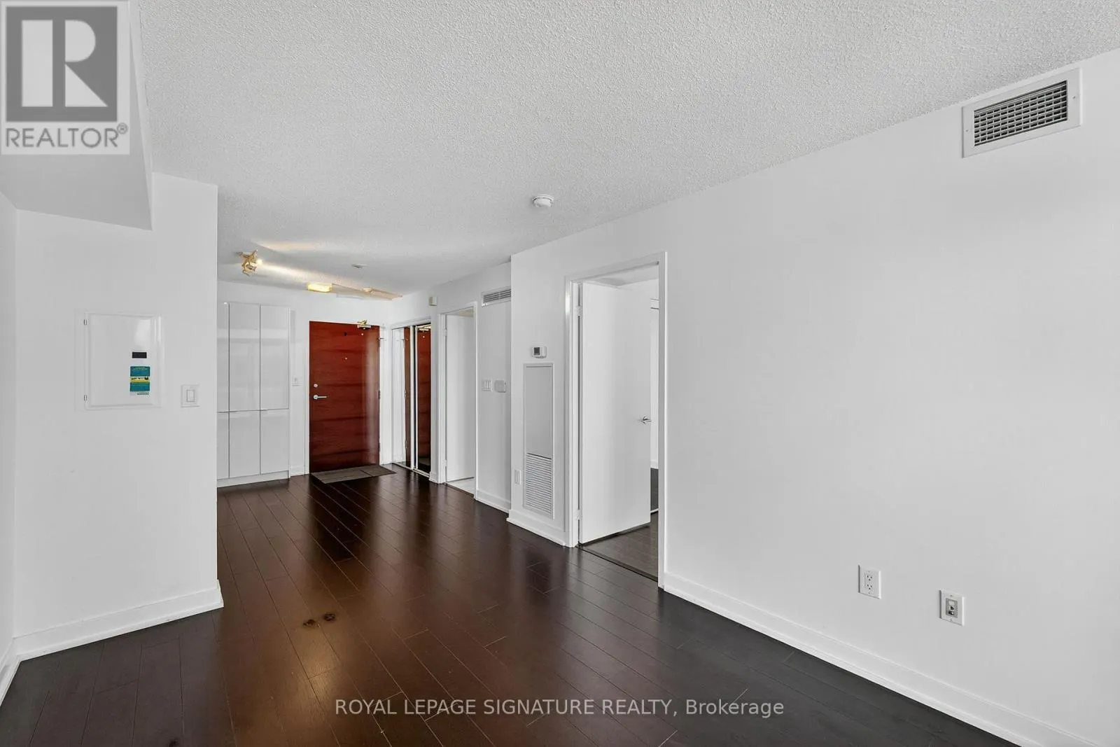 2811 - 15 ICEBOAT TERRACE