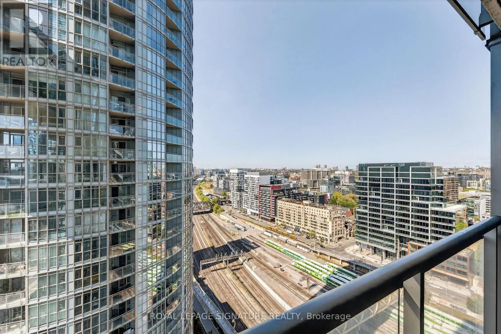 2811 - 15 ICEBOAT TERRACE