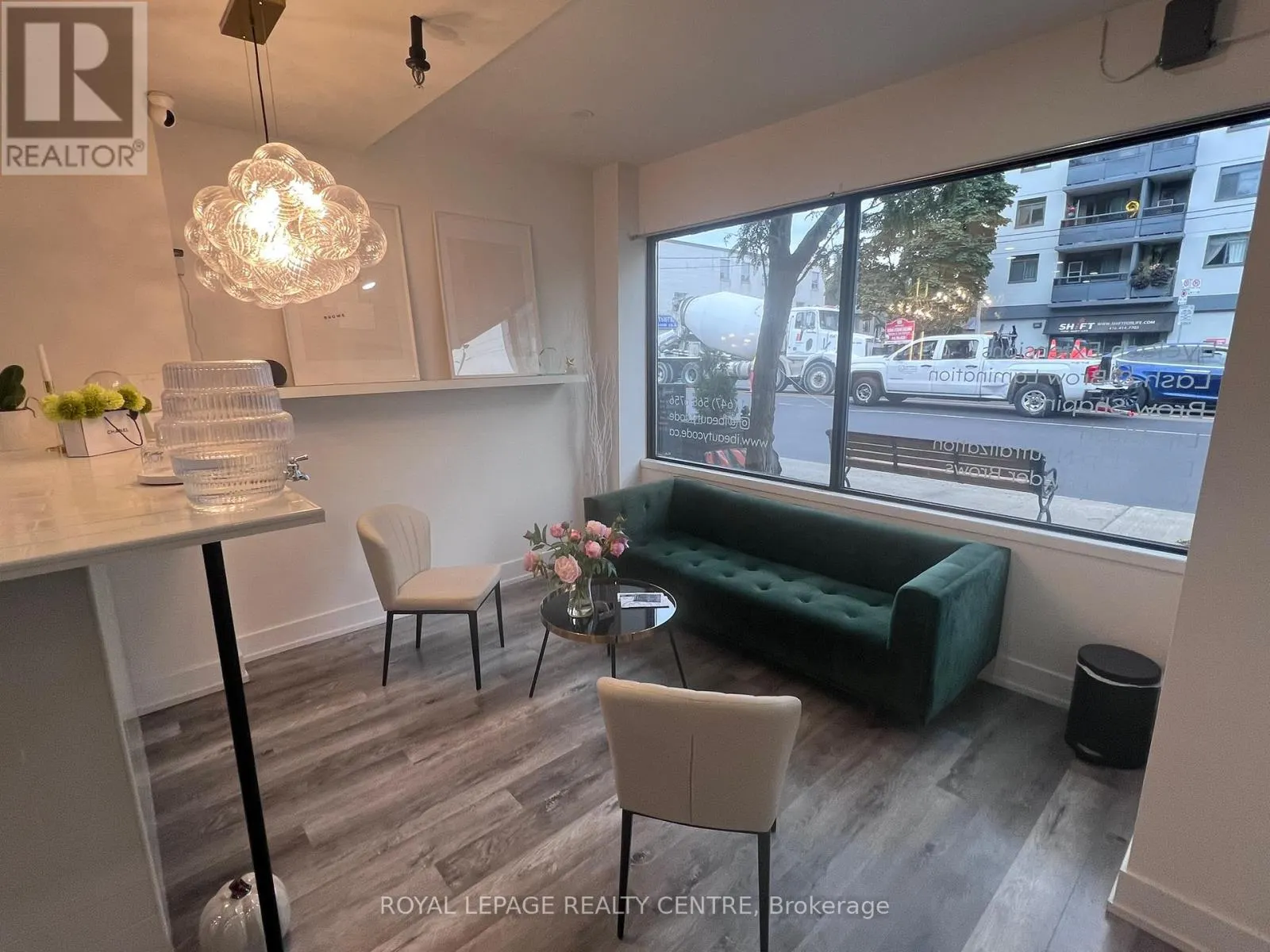 1034 EGLINTON AVENUE W