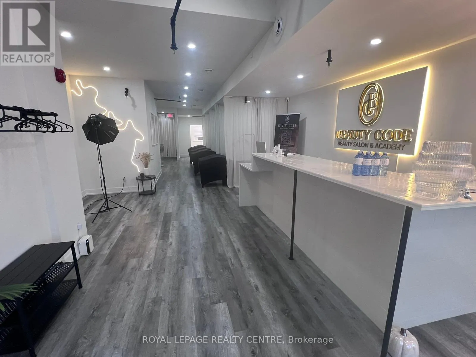1034 EGLINTON AVENUE W