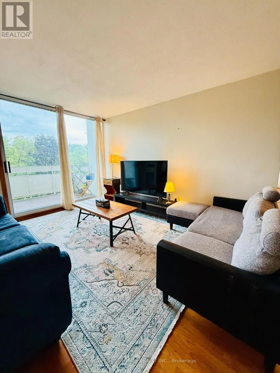 202 - 20 EDGECLIFF GOLFWAY
