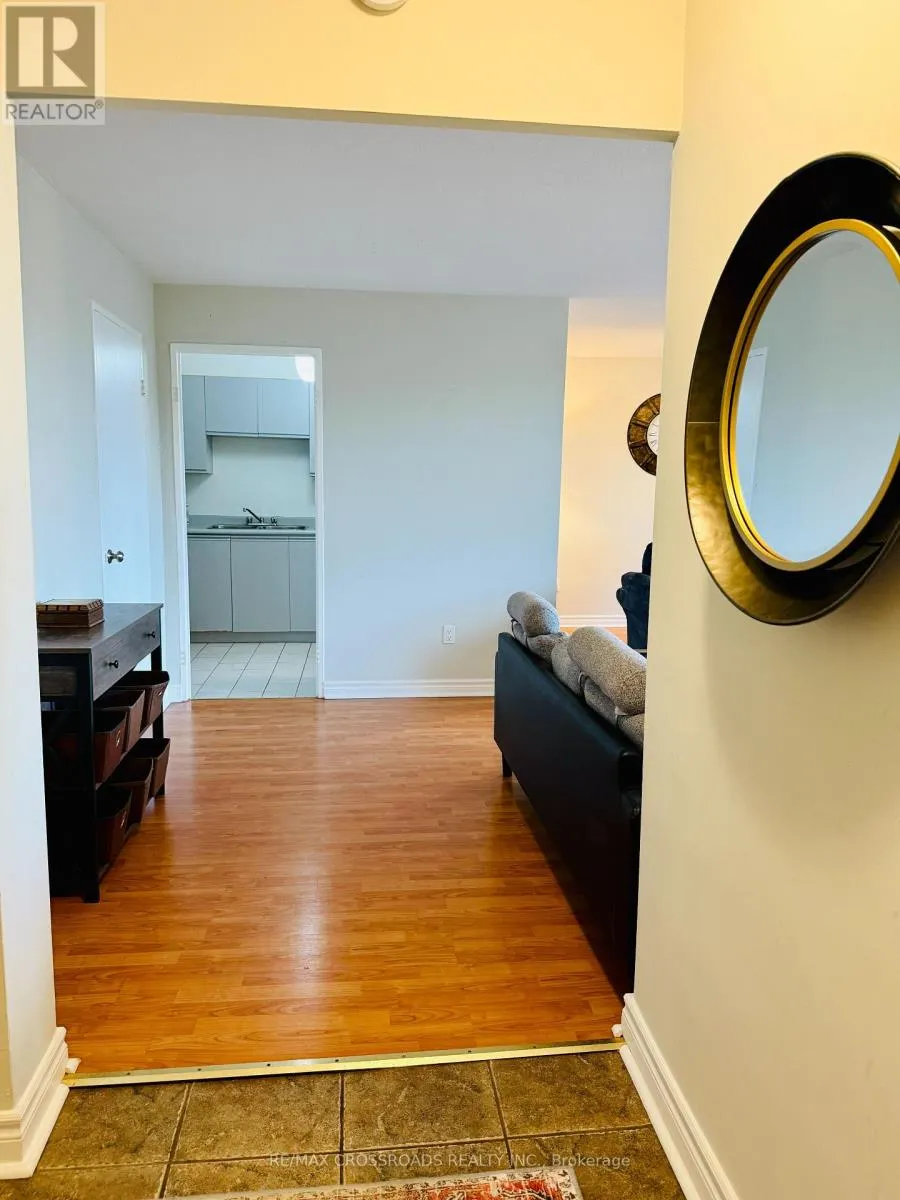 202 - 20 EDGECLIFF GOLFWAY