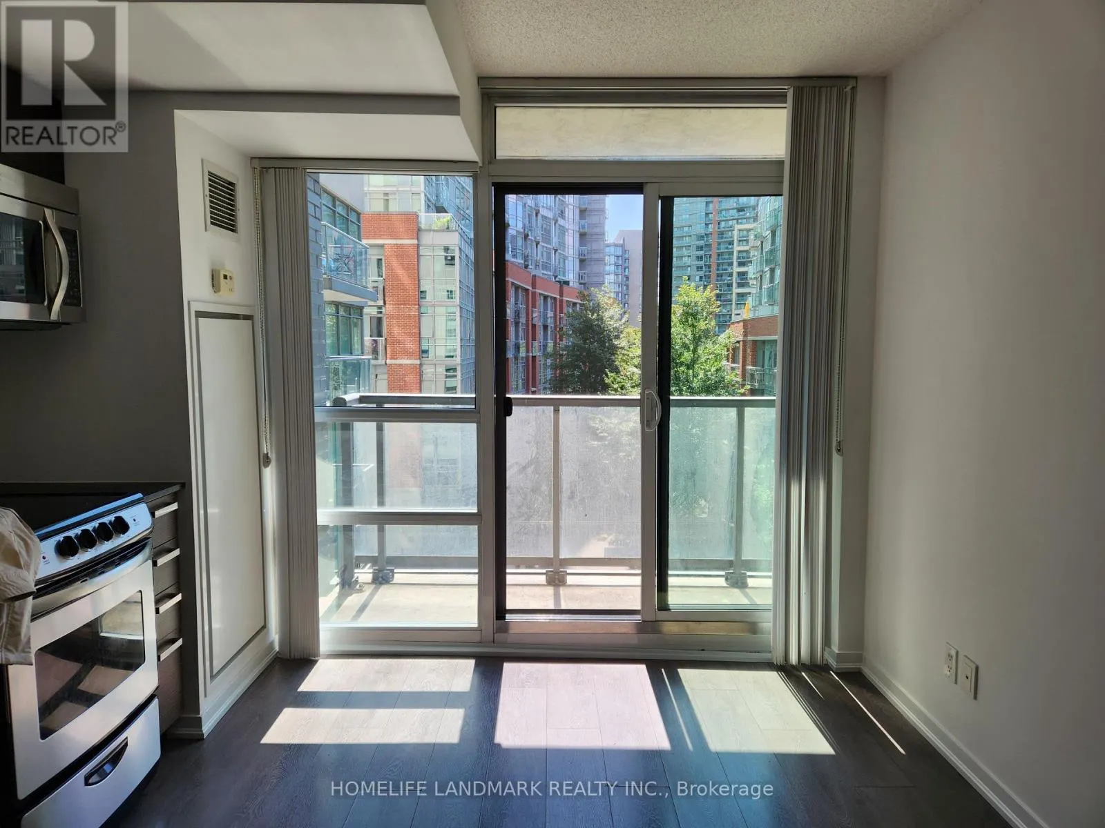 502 - 68 ABELL STREET
