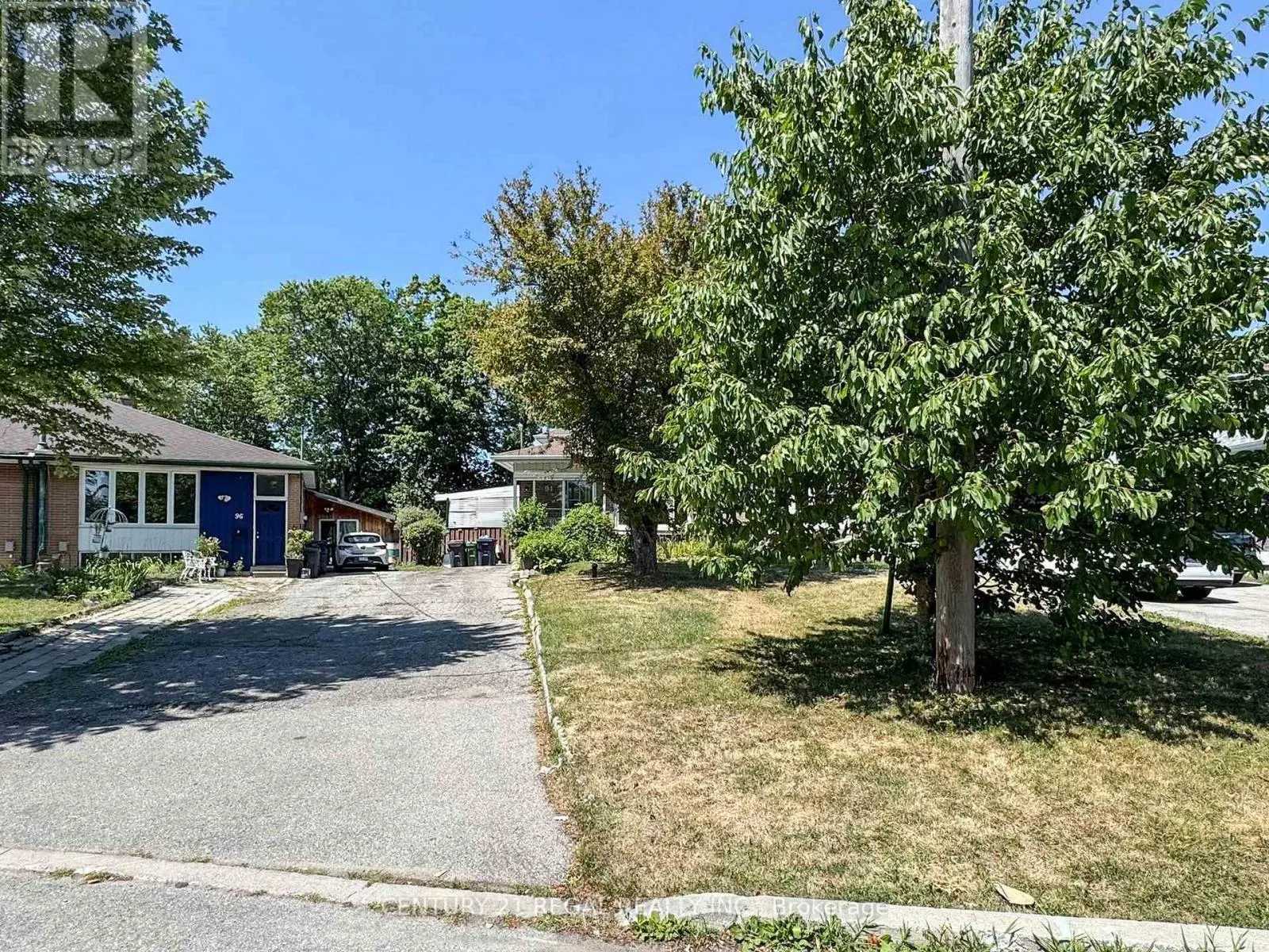 94 BILLINGTON CRESCENT