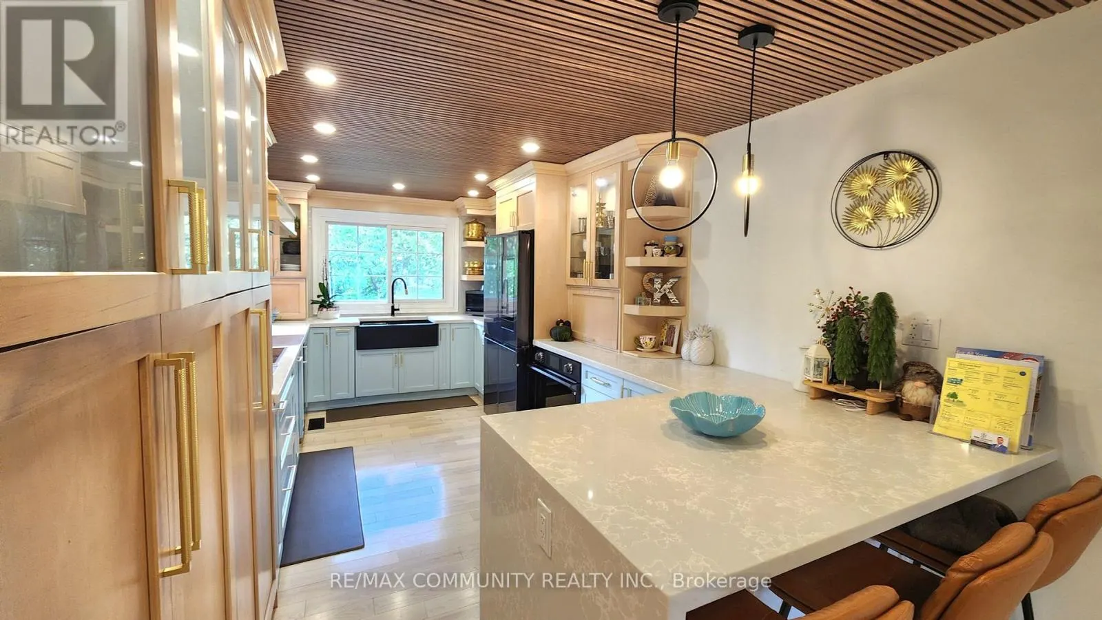 168 KINGSLAKE ROAD