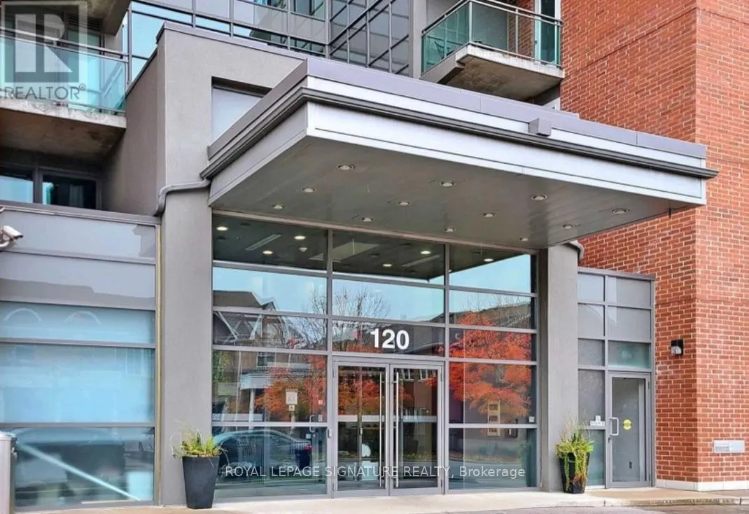 728 - 120 DALLIMORE CIRCLE