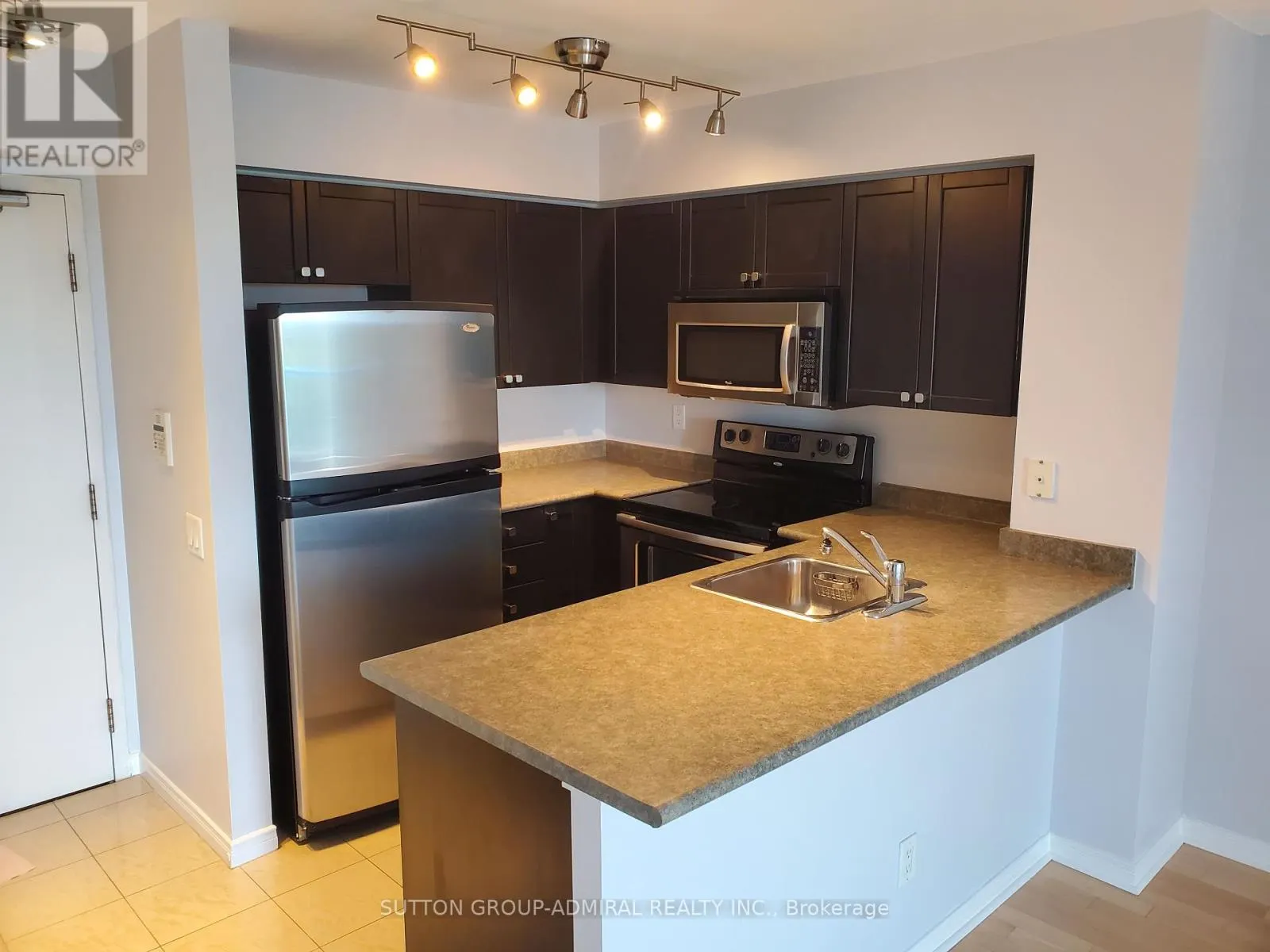1006 - 28 HARRISON GARDEN BOULEVARD