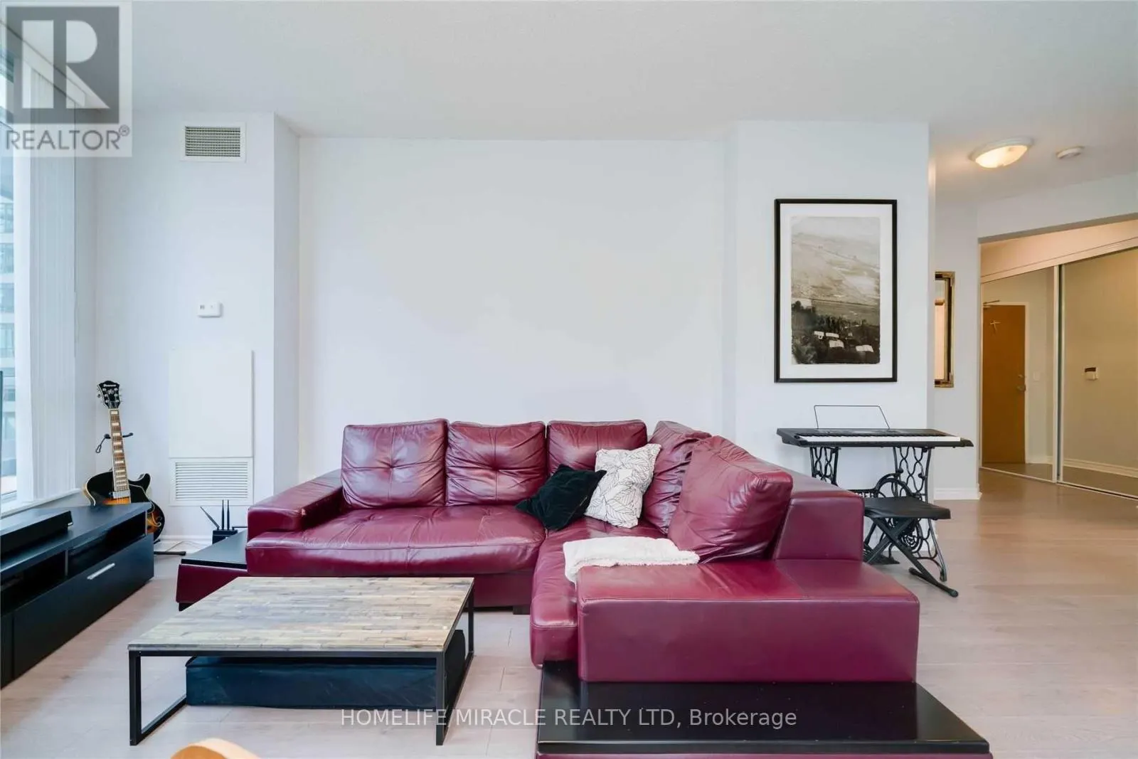 203 - 219 FORT YORK BOULEVARD
